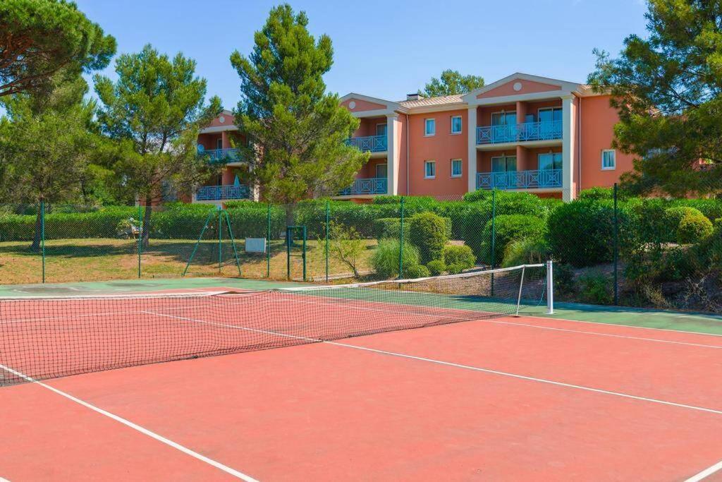 Saint-Raphaël Appartement T2 Dans Residence Avec Piscine Et Tennis מראה חיצוני תמונה